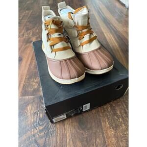 NEW SOREL X CALIA OUT N ABOUT III Classic WP Bleached Ceramic GUM Waterproof 11